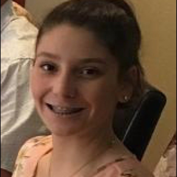 Meet your Posher, Amelia - Picture 1 of 1